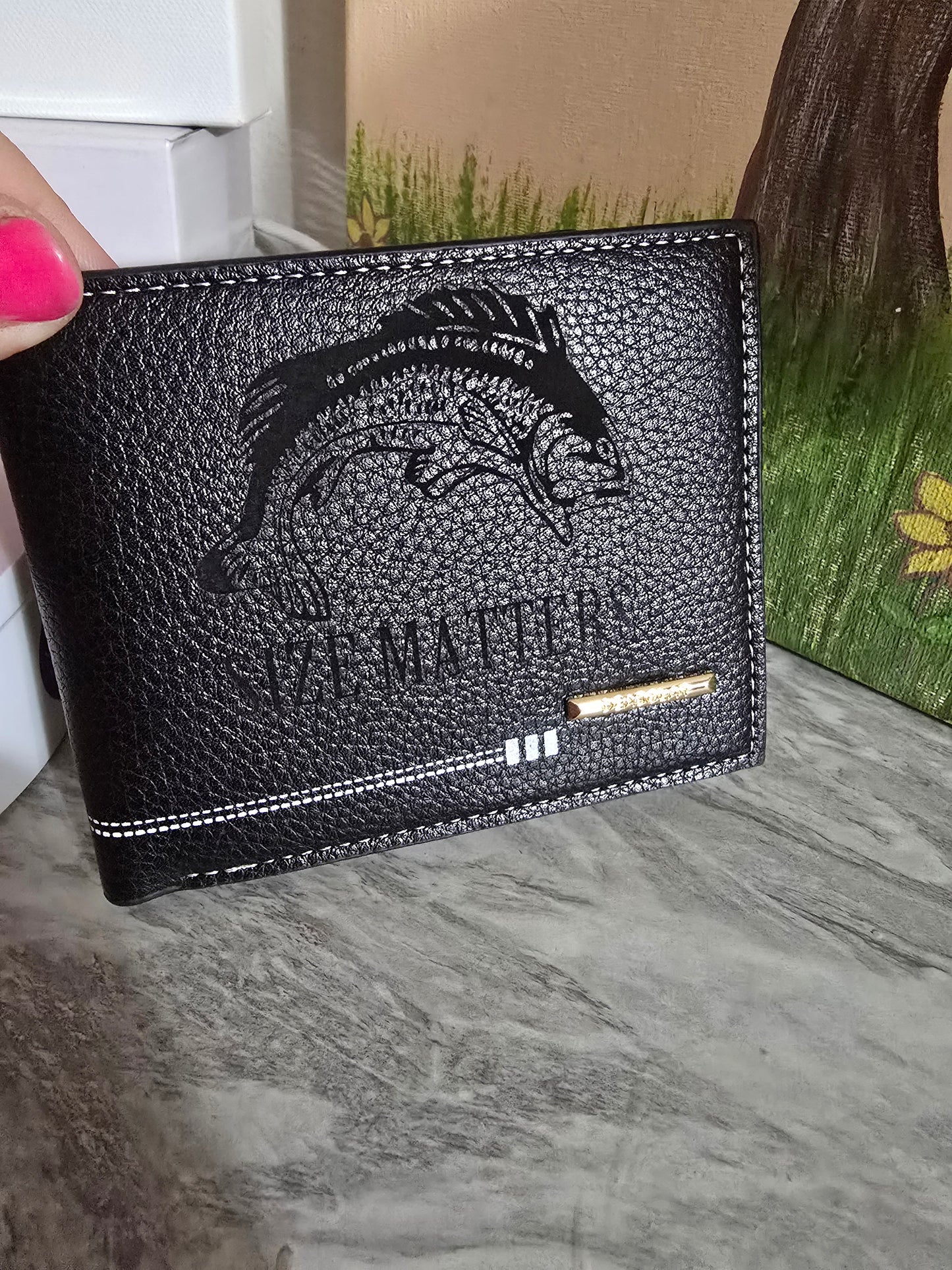 Size matters men bifold