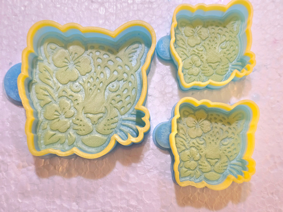 Hawaiian leopard car freshie mold set