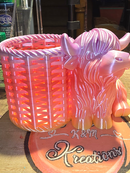Highland fluffy cow pen holder