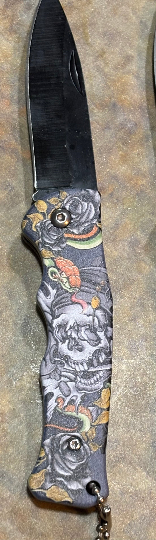 6in Black Rose and Skull Locking Blade