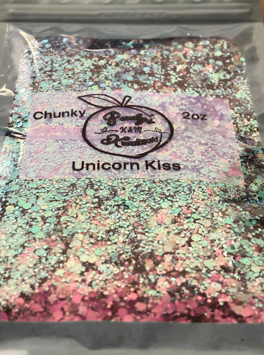 Unicorn Kiss (Chunky Phantom)