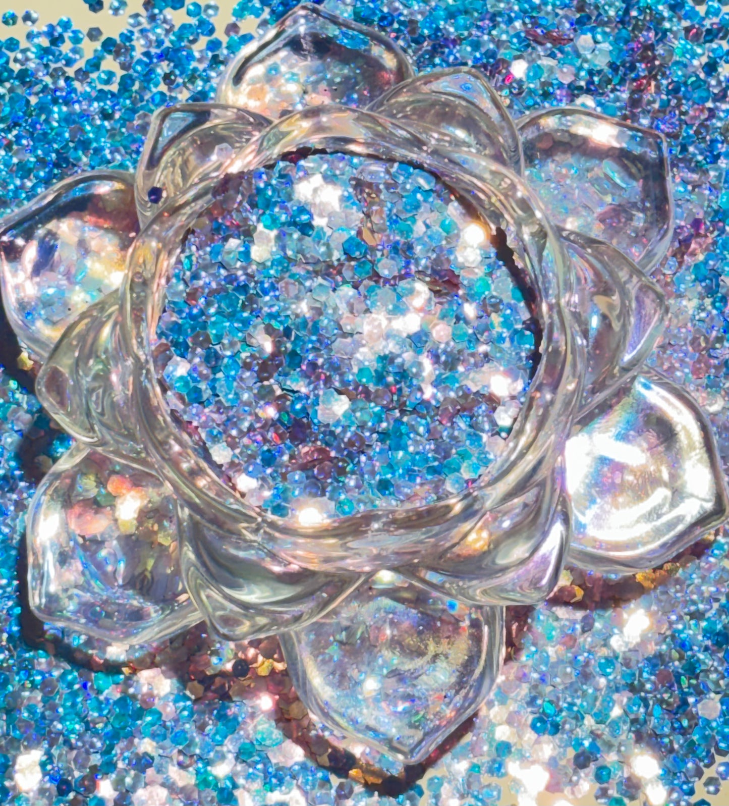 Fun Bubbles ( Holographic/Phantom 2.5 mm chunky Dream stones )